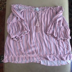 American Eagle Off the Shoulder Top